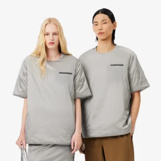 Błyszczący T-shirt z wyściółką z kolekcji Runway
