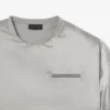 Błyszczący T-shirt z wyściółką z kolekcji Runway