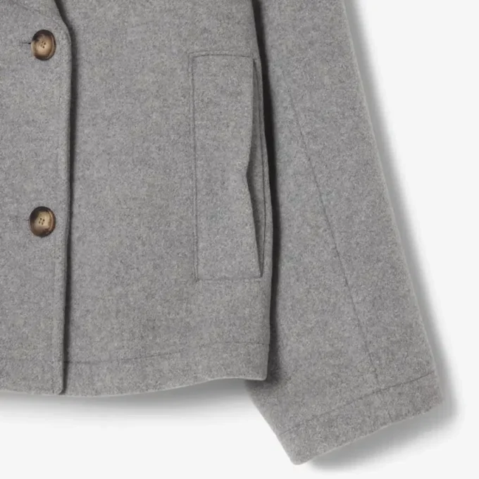 Damska krótka oversize’owa kurtka typu pea coat z mieszanki wełny The Blend Damska krótka oversize’owa kurtka typu pea coat z mieszanki wełny The Blend
