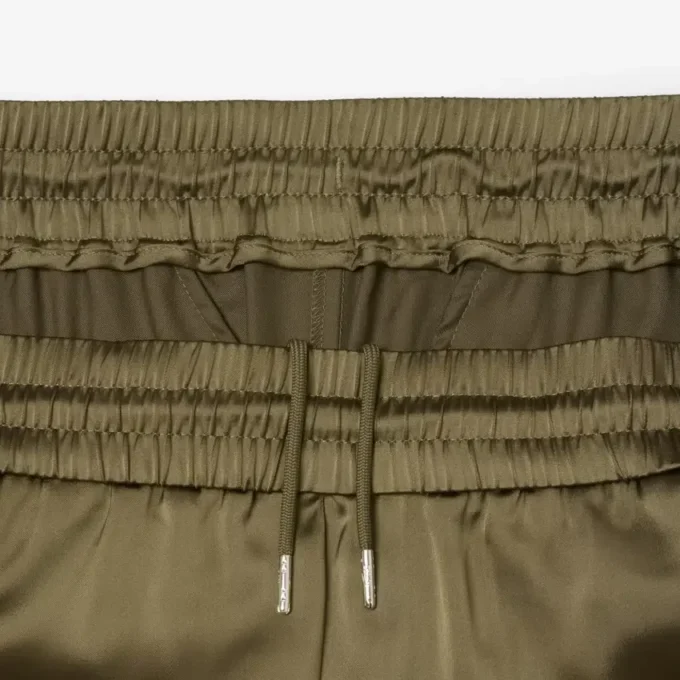 Damskie oversize’owe satynowe spodnie dresowe Damskie oversize’owe satynowe spodnie dresowe