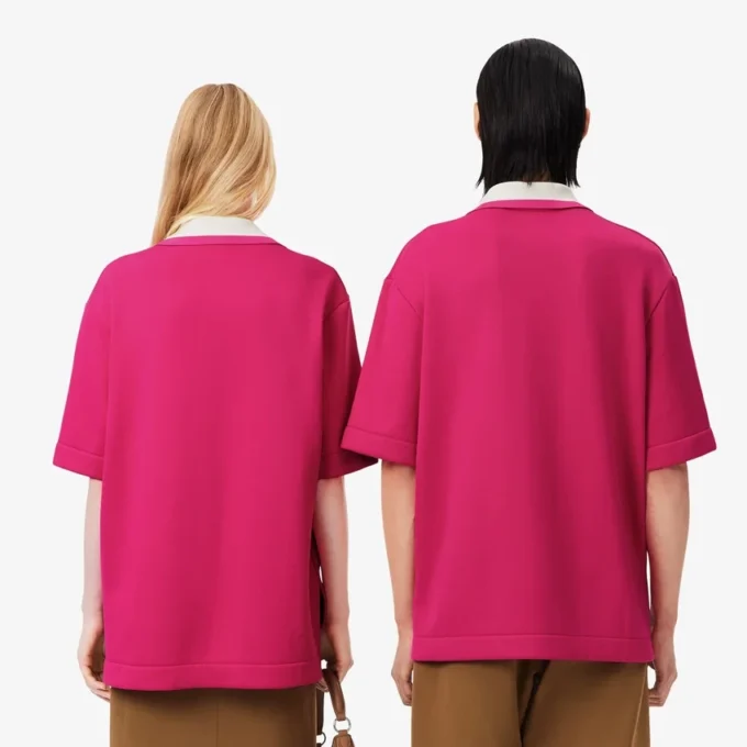 Koszulka Polo oversize z satyny z naszywką z wybiegu Koszulka Polo oversize z satyny z naszywką z wybiegu