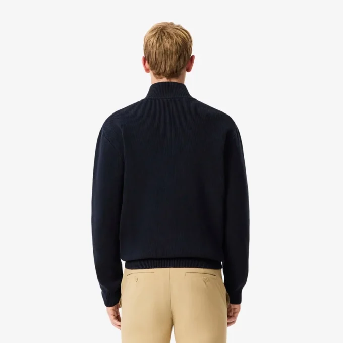 Męski sweter golfowy z prążkowanej dzianiny zapinany na zamek Męski sweter golfowy z prążkowanej dzianiny zapinany na zamek