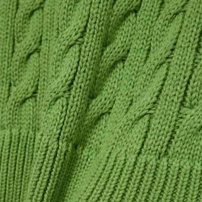 Męski sweter z dzianiny typu cable knit Męski sweter z dzianiny typu cable knit