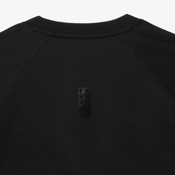 Męski T-shirt sportowy o dopasowanym kroju