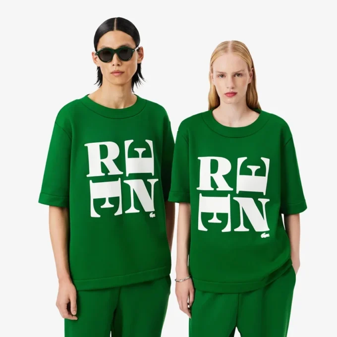 Satynowy T-shirt z nadrukiem z kolekcji Runway Satynowy T-shirt z nadrukiem z kolekcji Runway