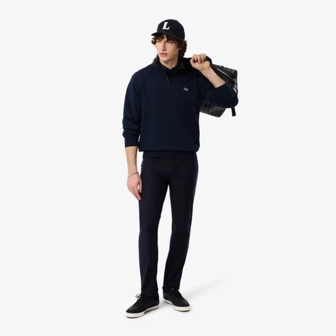 Spodnie chino slim fit z elastycznego materiału Spodnie chino slim fit z elastycznego materiału