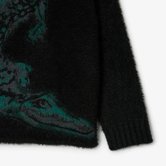 Sweter z wzorem krokodyla w stylu z wybiegu