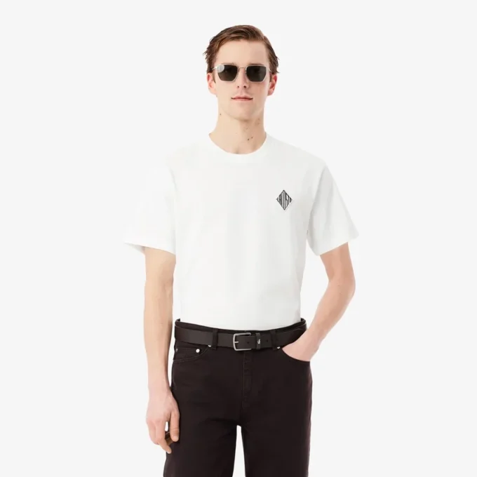 T-shirt o klasycznym kroju z dużą naszywką T-shirt o klasycznym kroju z dużą naszywką